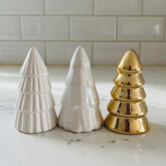 Target Bullseye’s Mini Ceramic Christmas Trees - Picture 6 of 15